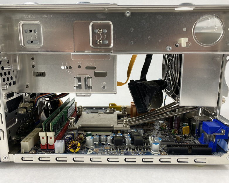 Shuttle SN685 AMD Athlon 64 x2 2.10GHz 2GB RAM No HDD No OS No Power Supply