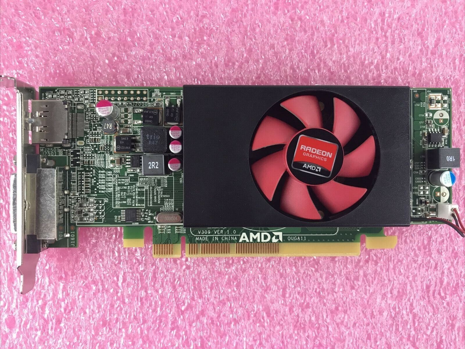 AMD Radeon 07W12P HD 8490 1GB OUGA11 REV1.01 Video Card 109-C55357-00