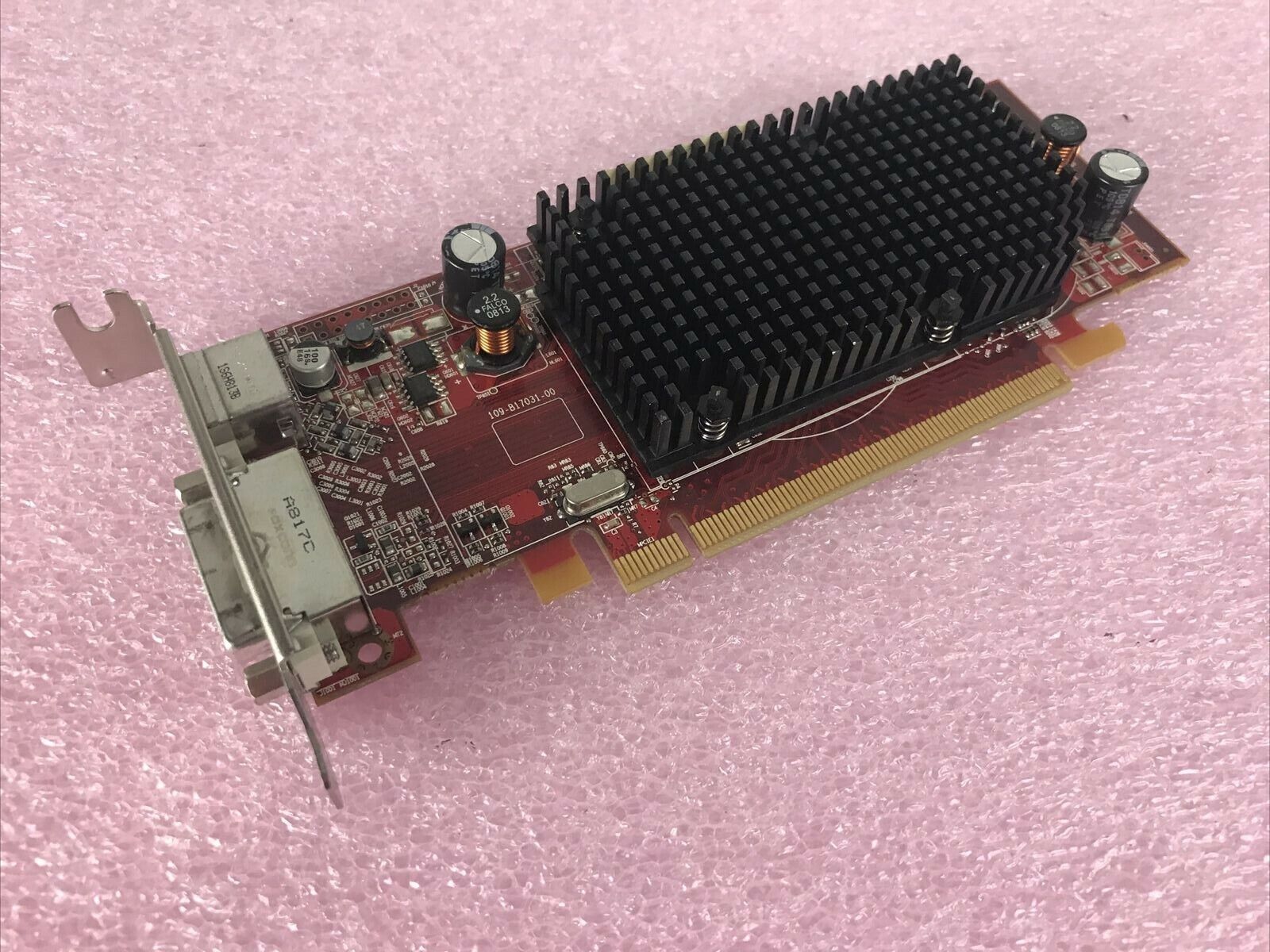 AMD B170 ATI Radeon 256MB DVI S-Video PCIe Video Graphics Card ATI-102-B17002