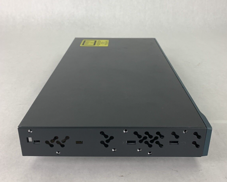 Cisco WS-C2960-24TC-L 24-Port Ethernet Managed Switch