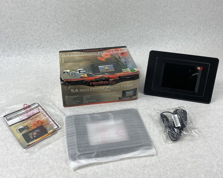 Nextar N5-103 5.6" Digital Photo Frame Bundle