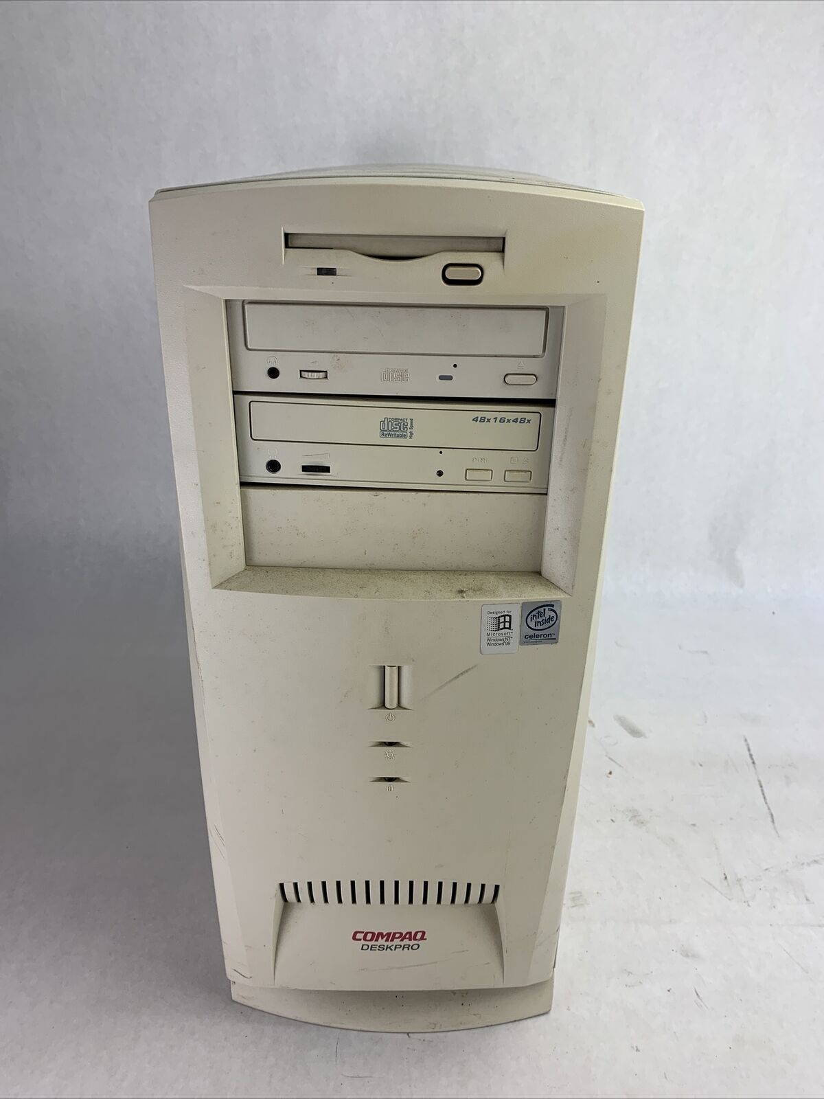 Compaq DeskPro EN C333 MT Intel Pentium II 450MHz 512MB RAM No HDDNo OS