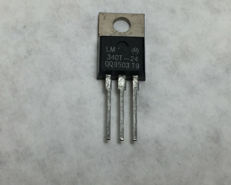 NOS Motorola LM340T-24 Lot of 50