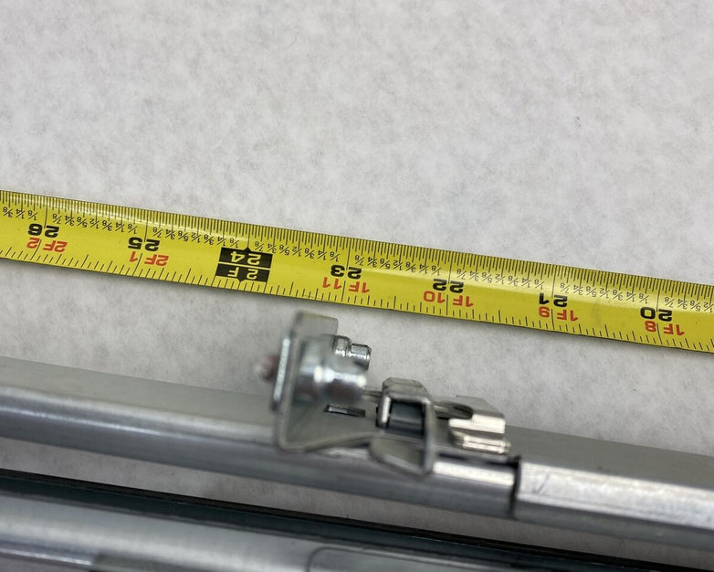 Lot( 2 ) Foxconn 487244-001 487250-001 487259-001 Rails 23 to 37 inches
