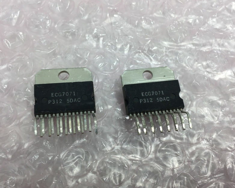 Sylvania ECG7071 Integrated Circuits Lot of 2 NOS
