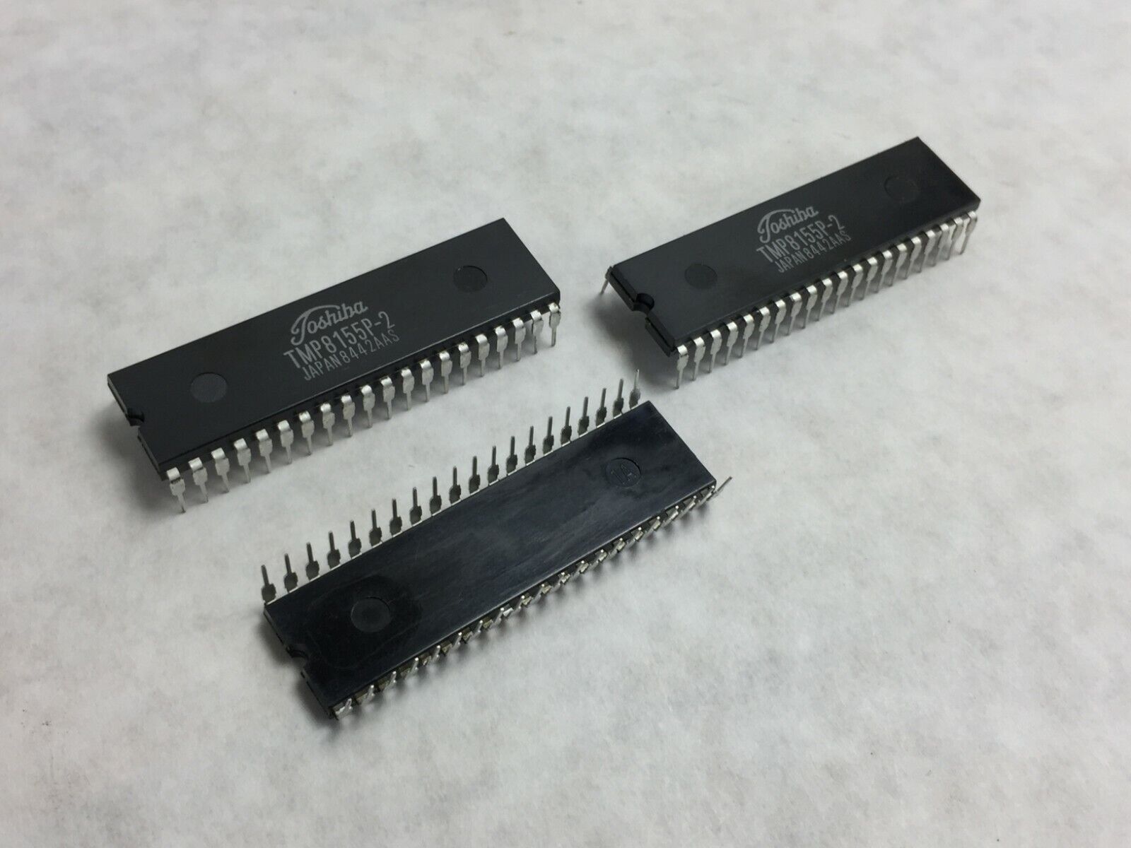 (3) Genuine Toshiba TMP8155P-2  Integrated Circuit   Lot of 3
