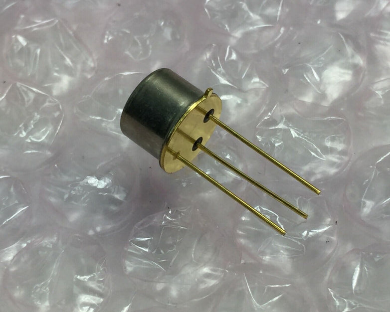 SK3024 NPN Silicon Transistor Gold Pin NOS