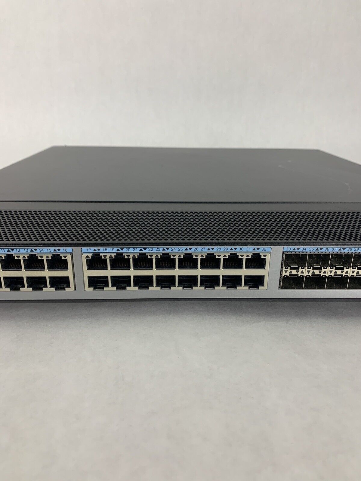 Huawei CE6810-32T16S4Q-LI Cloud Engine 6800 Ethernet Network Managed Switch