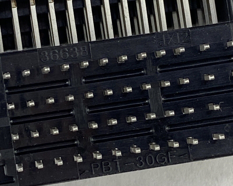 Molex 36638-0002 CMC HDR Split Peg Connector