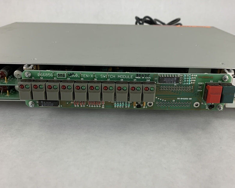 Grass Valley Group Ten-X-L 10x1 Router Switch Controller Unit w/ 066850-236 Card