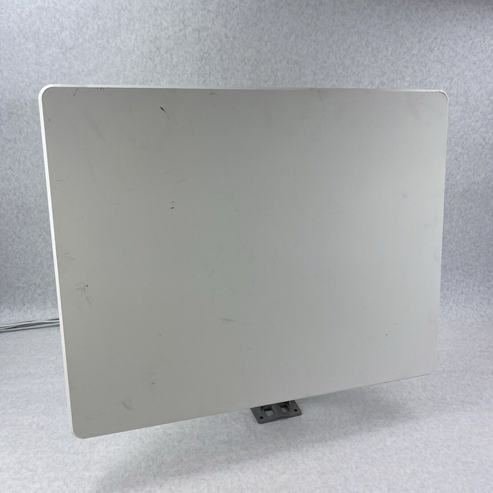 Cisco Meraki MA-ANT-3-F6 Indoor Narrow Patch Antenna w/ Mount