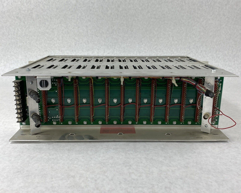 Motorola STARPLEX Direct-To-Line Multiplex System Cabinet MHN6056A