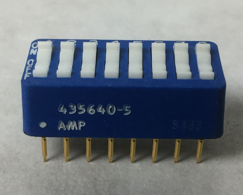 AMP 435640-5 Rocker Switch, NEW