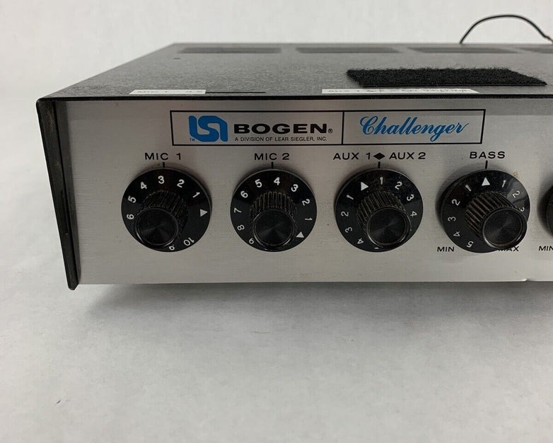 Bogen Model C100 Power Amplifier For Parts and Repair Powers on