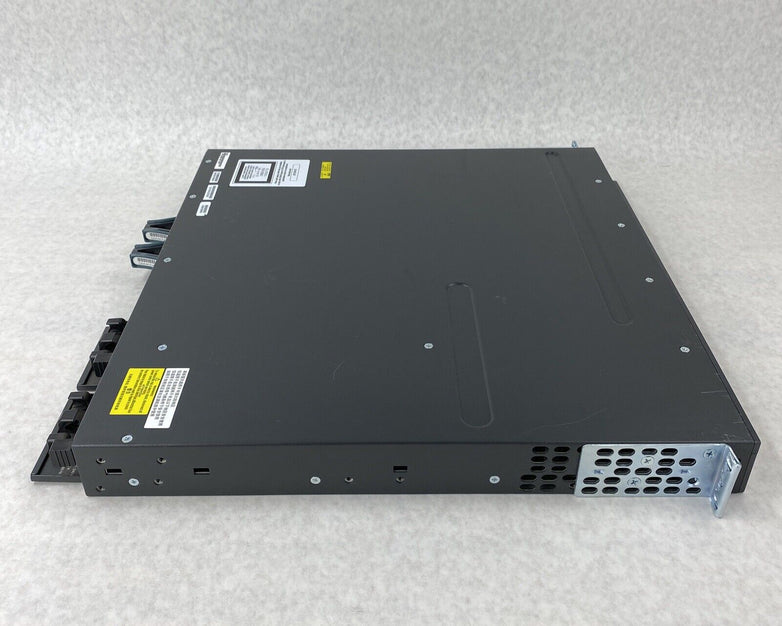 Cisco WS-C3750X-48T-E V04 Catalyst 3750 X-Series 48-Port Gigabit Ethernet Switch
