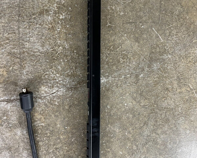 APC AP7862 Metered Server Rack PDU 120/208V 16A 42 Outlets