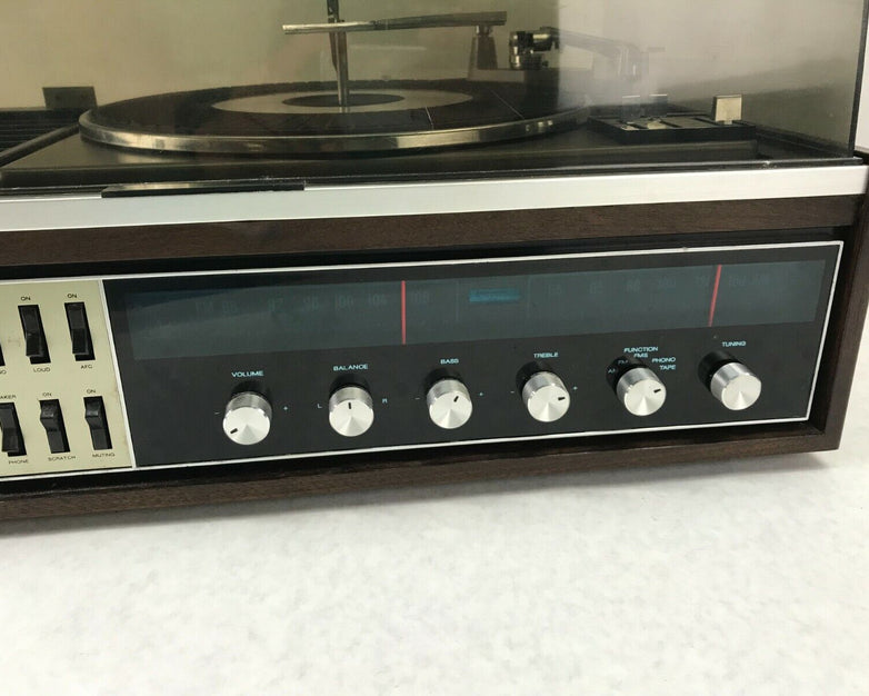 RCA VM6025W Stereo 8 Track Radio Turntable Record Player