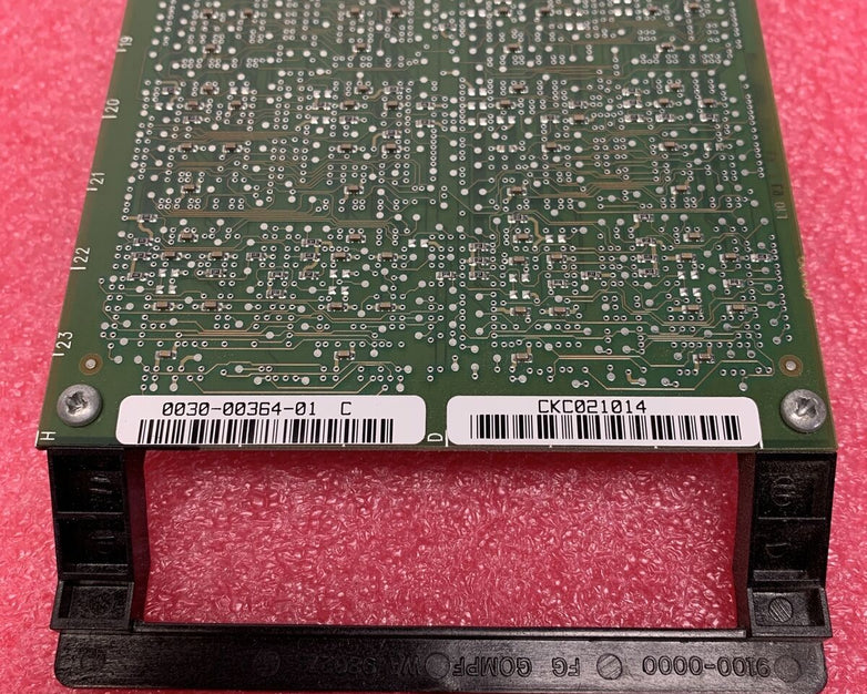 Avid Tech 30-00364-01 Dual VGA Display Adapter