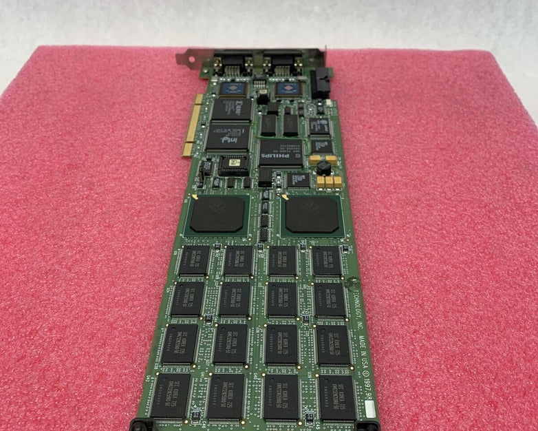 Avid Tech 30-00364-01 Dual VGA Display Adapter