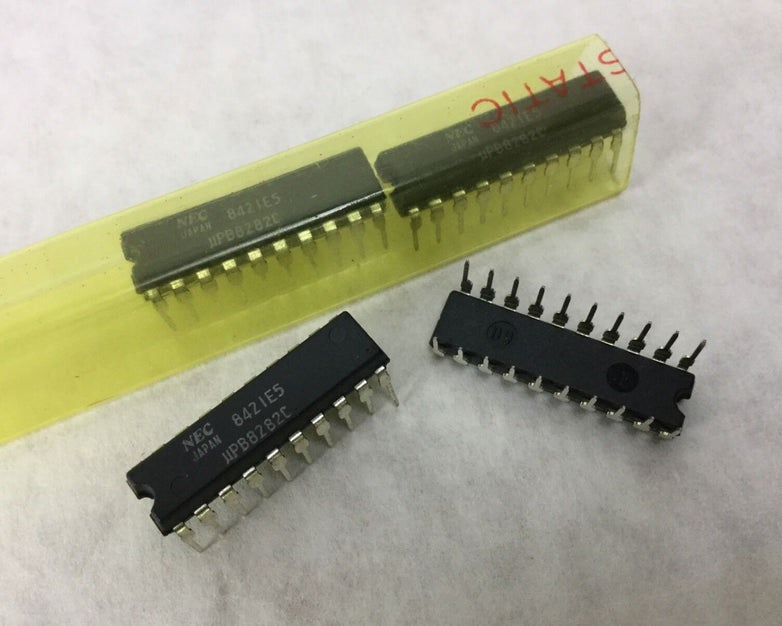 NEC 8421E5 Transistor 20 Pin Dip Lot of 4 NEW