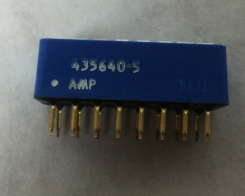 AMP 435640-5 Rocker Switch, NEW