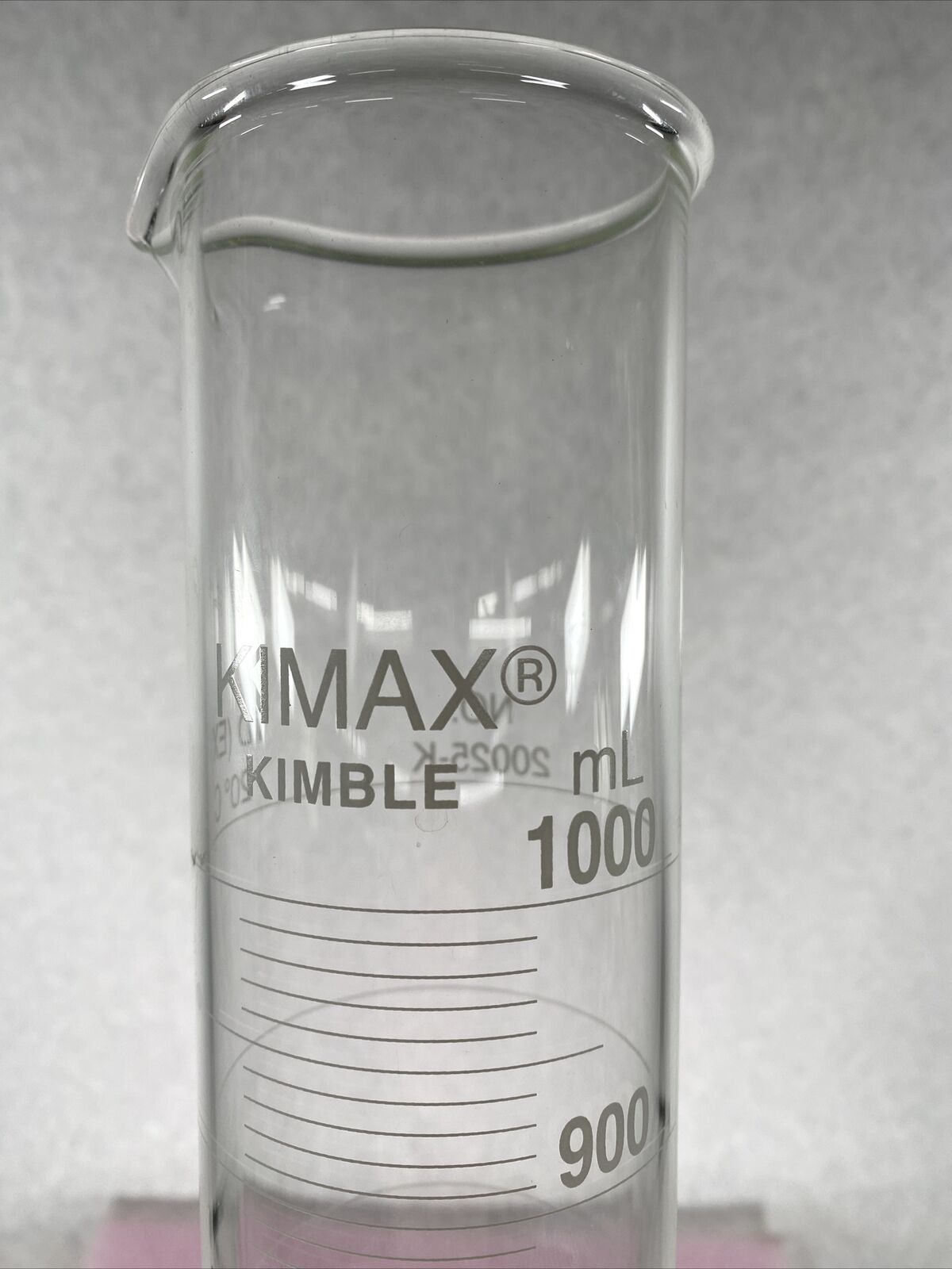 Kimble 20025-K Kimax Borosilicate Glass Metric Graduated Cylinder Hex 1000 mL