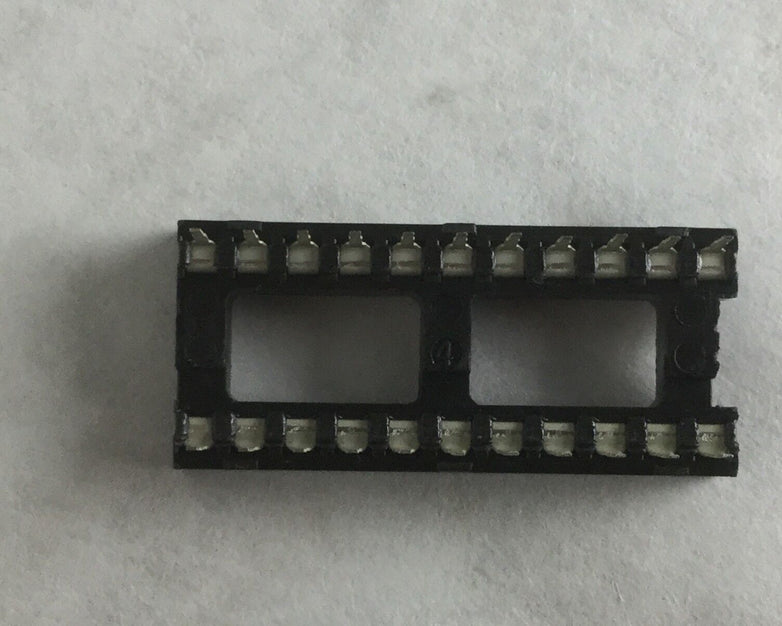 Open Frame, 11 Positions, 2 Rows, Lot of 8, NEW