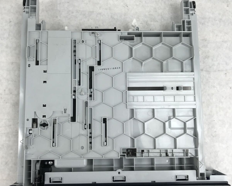 HP Color LaserJet CP3525N ONLY TRAY 2 - Untested
