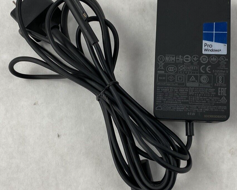 Microsoft 1800 Windows 15V 2.58A AC Adapter 44W Charger PSU for Surface Pro