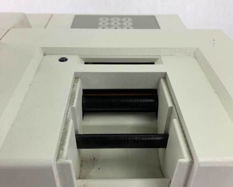 IDEXX Vet Test 8008 Veterinary Chemistry Analyzer For Parts and Repair