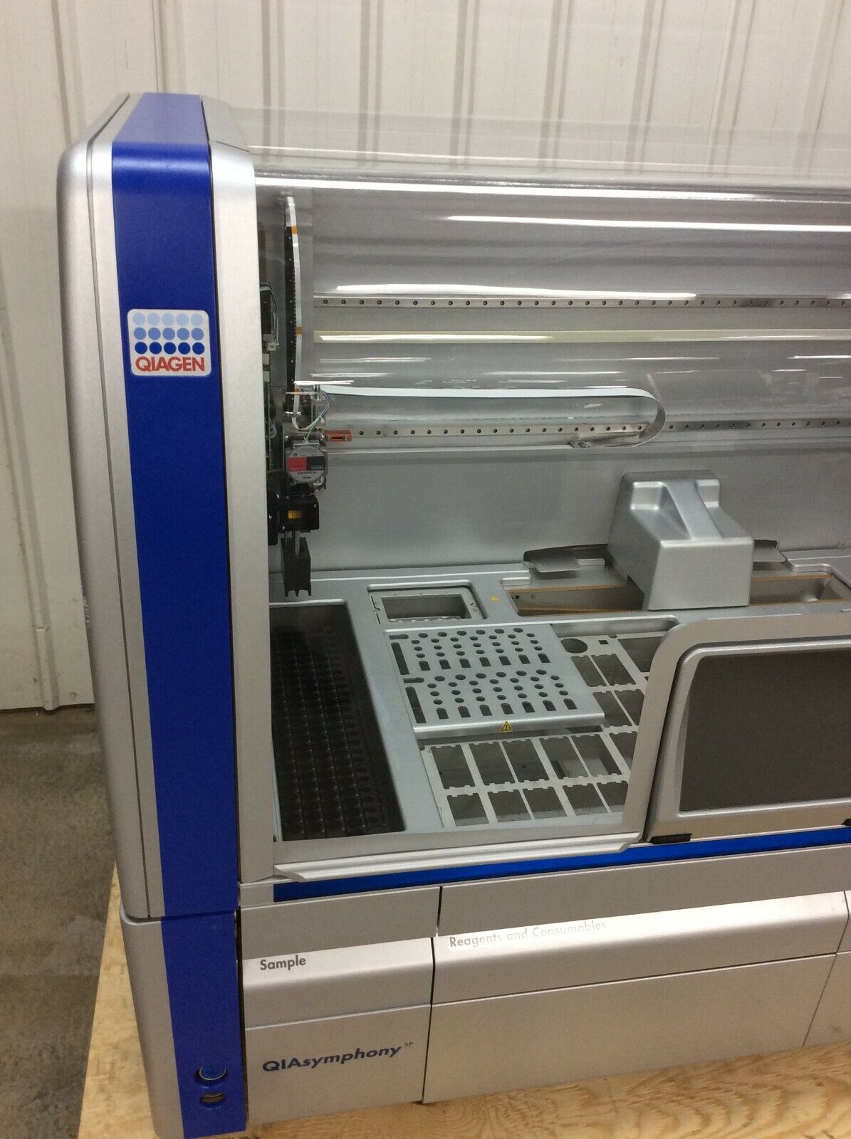 QIAGEN QIAsymphony SP Sample Preparation Fully-Automated DNA RNA Purification