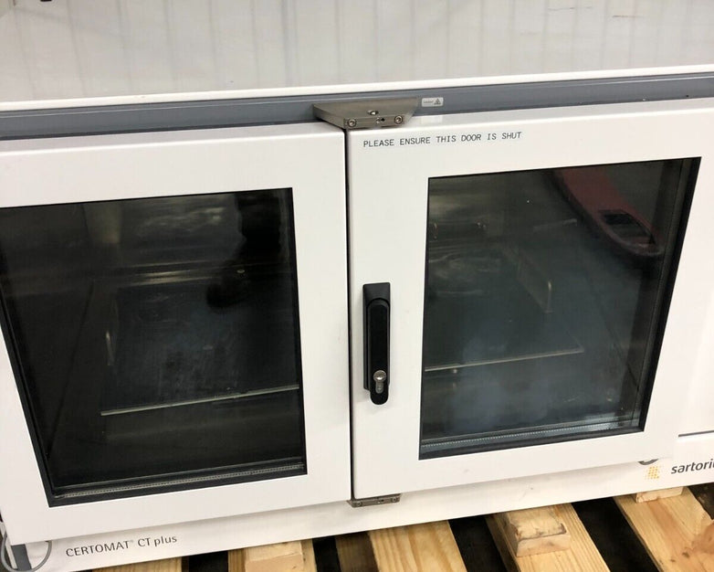 Sartorius CERTOMAT CTplus UH-50 Lab Incubator Shaker Shaking Cabinet