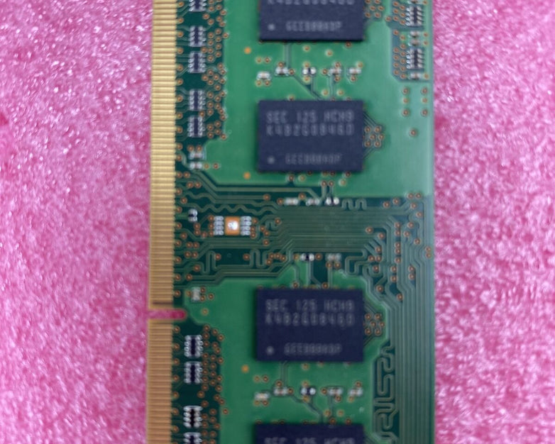 2x 2GB Samsung M471B5773DH0-CH9 PC3-10600S DDR3-1333MHz 204pin So-DIMM Memory