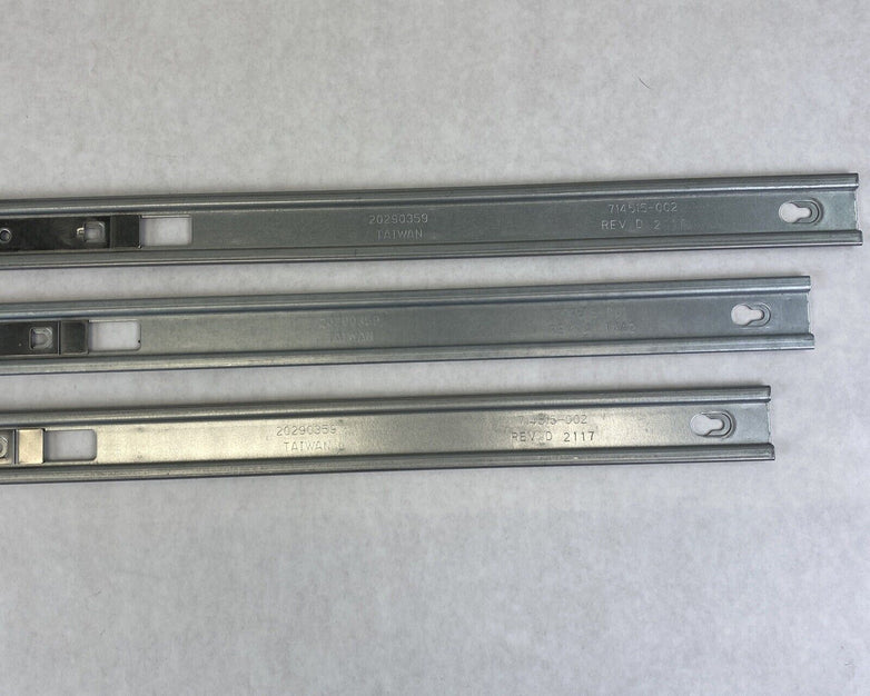 Server rail drawer slides 714515-002 REV D 2117 20290359 27-5/8" x 1" Lot of 3