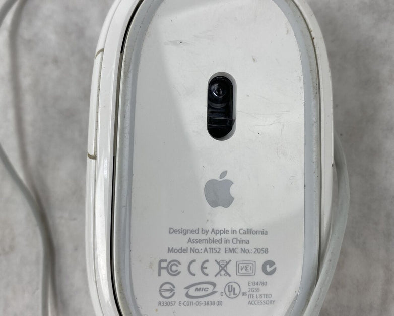 Lot( 2 ) Apple A1152 Wired 18in USB White Mouse Mice Original Genuine OEM