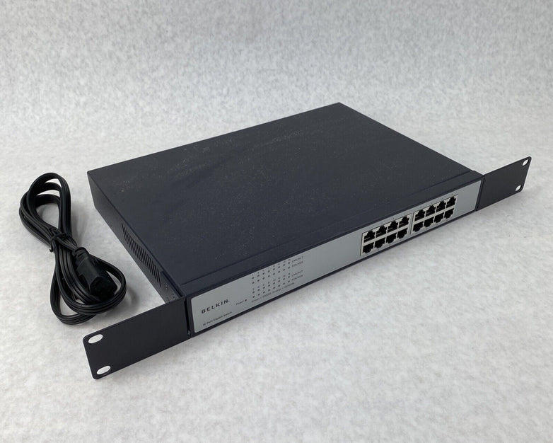 Belkin F5D5141-16 Mountable 16 Port Gigabit Switch w/ Power Cord - Tested