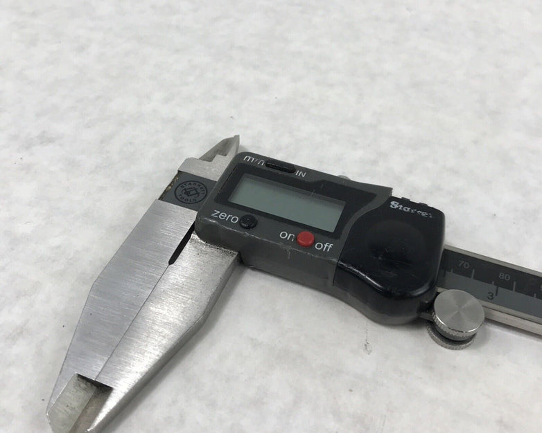 Starrett 799A-12/300 Electronic Caliper Micrometer 67621 - Missing Port Cover
