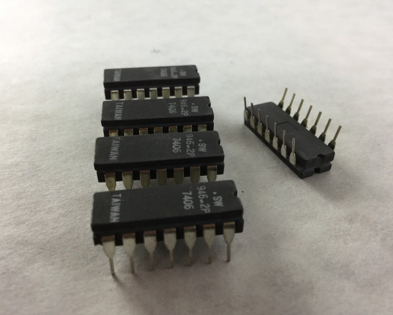 SW 946-2P STEWART WARNER Lot of 5 14-PIN