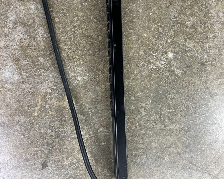 APC AP7862 Metered Server Rack PDU 120/208V 16A 42 Outlets