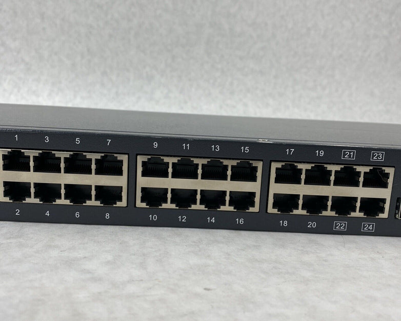 Amer Netowkrs SGR24W4 24-Port Gigabit Ethernet Switch w/ 4 Combo RJ45/SFP Ports