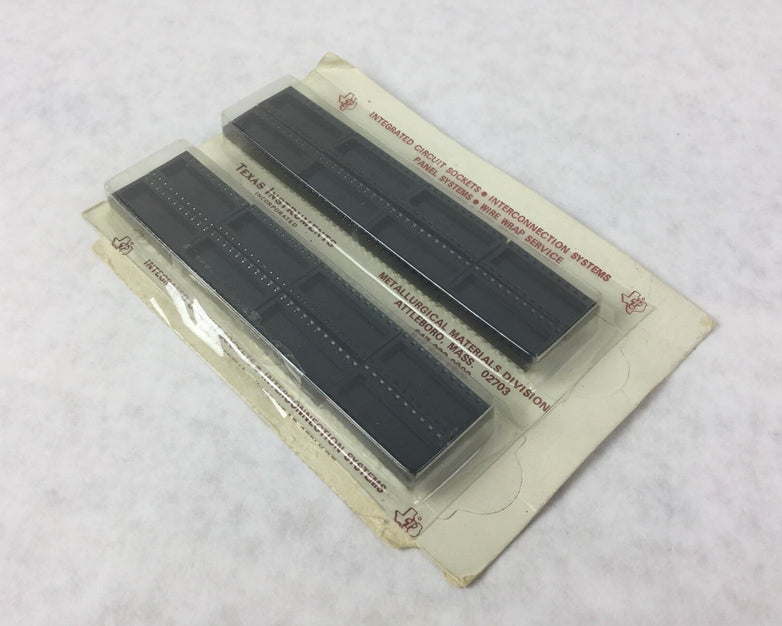 Texas Instruments C8322, 22 Pin, Lot of 16, NEW