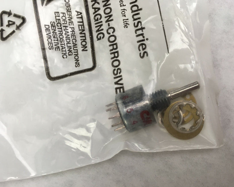 ITT Cannon® C&K C.R. 10 Pin Plug Male