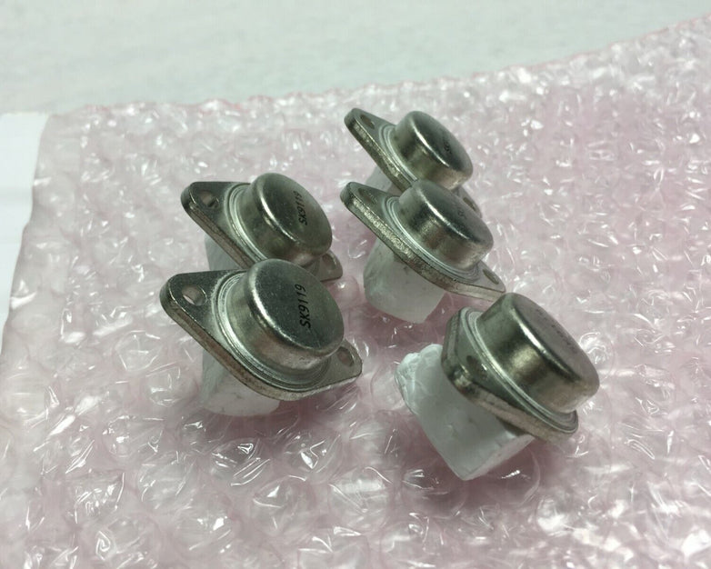 NOS SK9119 NPN Si Transistors with Integral Damper Diode Lot of 5