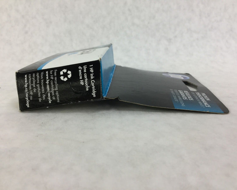 Genuine HP 564 Cyan CB318WN Warranty End Date Jul 2017 Factory Sealed NIB