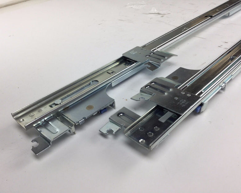Dell PowerEdge Server Rails CN-0UN443-01078-72C-0332 Rev A00