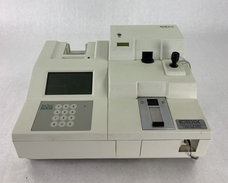 IDEXX Vet Test 8008 Veterinary Chemistry Analyzer For Parts and Repair