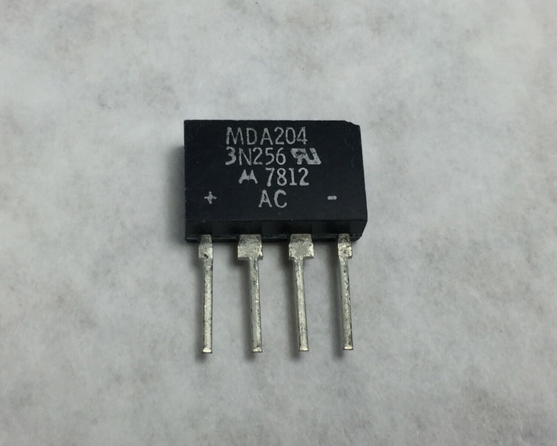 Motorola MDA2043N256 Integrated Circuit Lot of 4 NOS