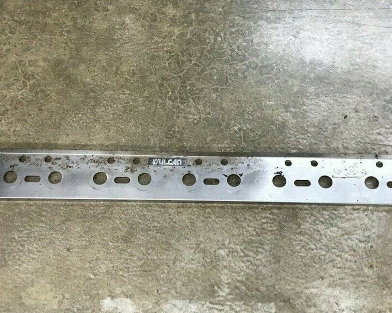 Vulcan Char-broiler Grill Cast-Iron Gas VACB72N-21 Front Panel 73"