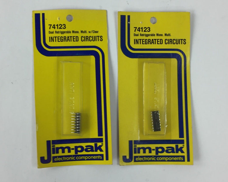 74123 Dual Retriggerable Mono Multi Integrated Circuits In Bubble Pack Lot of 2