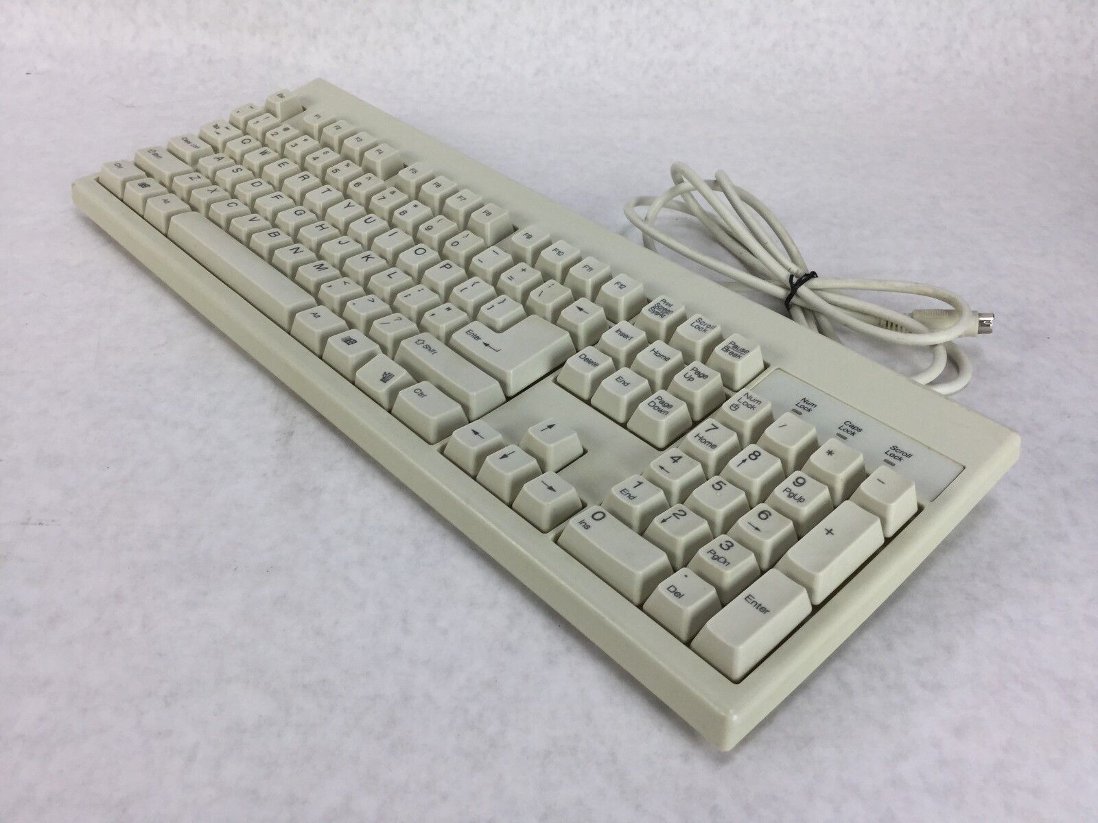 Chicony KB-2961 Wired PS/2 Keyboard Beige